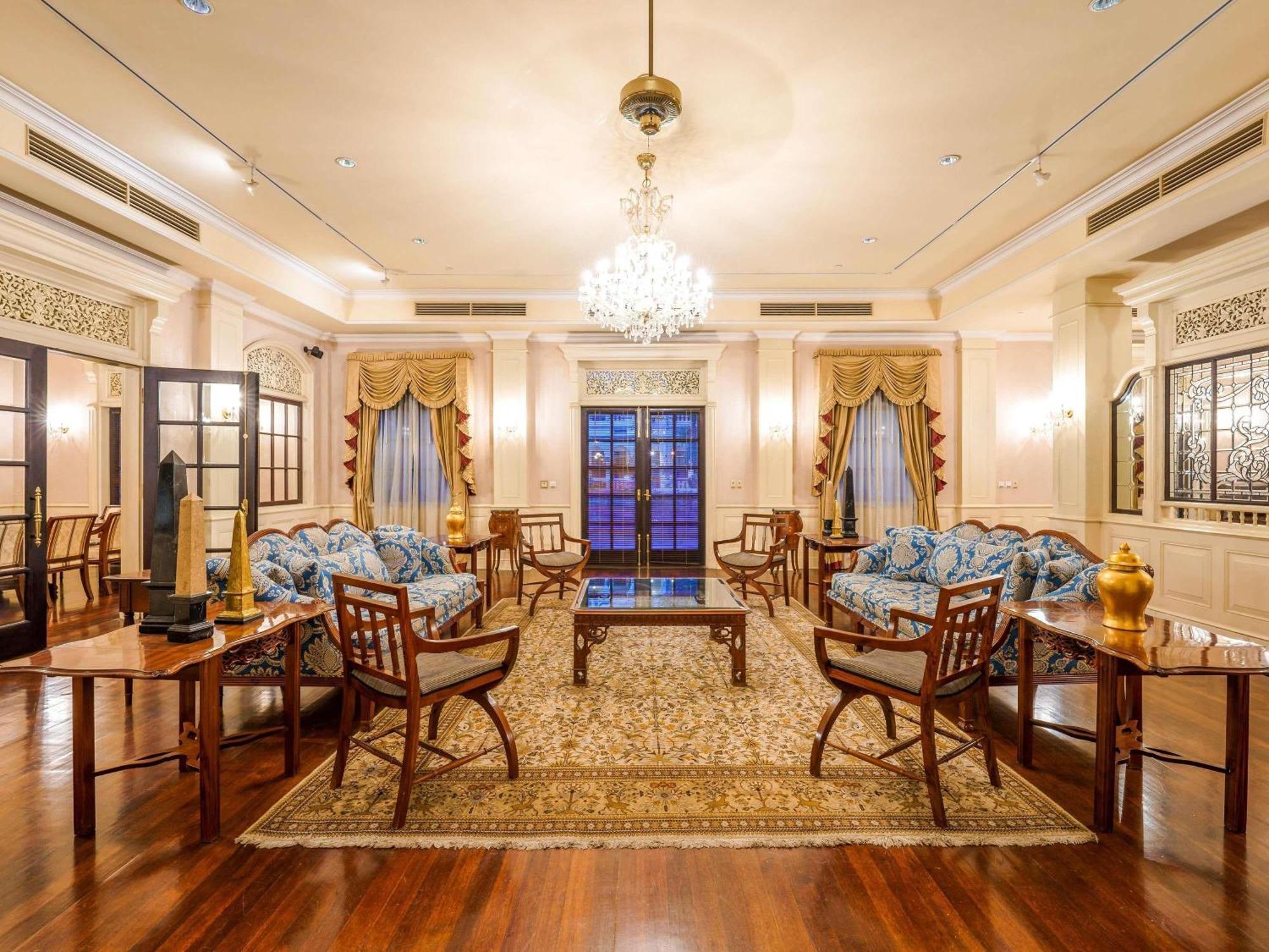 Presidential Suite