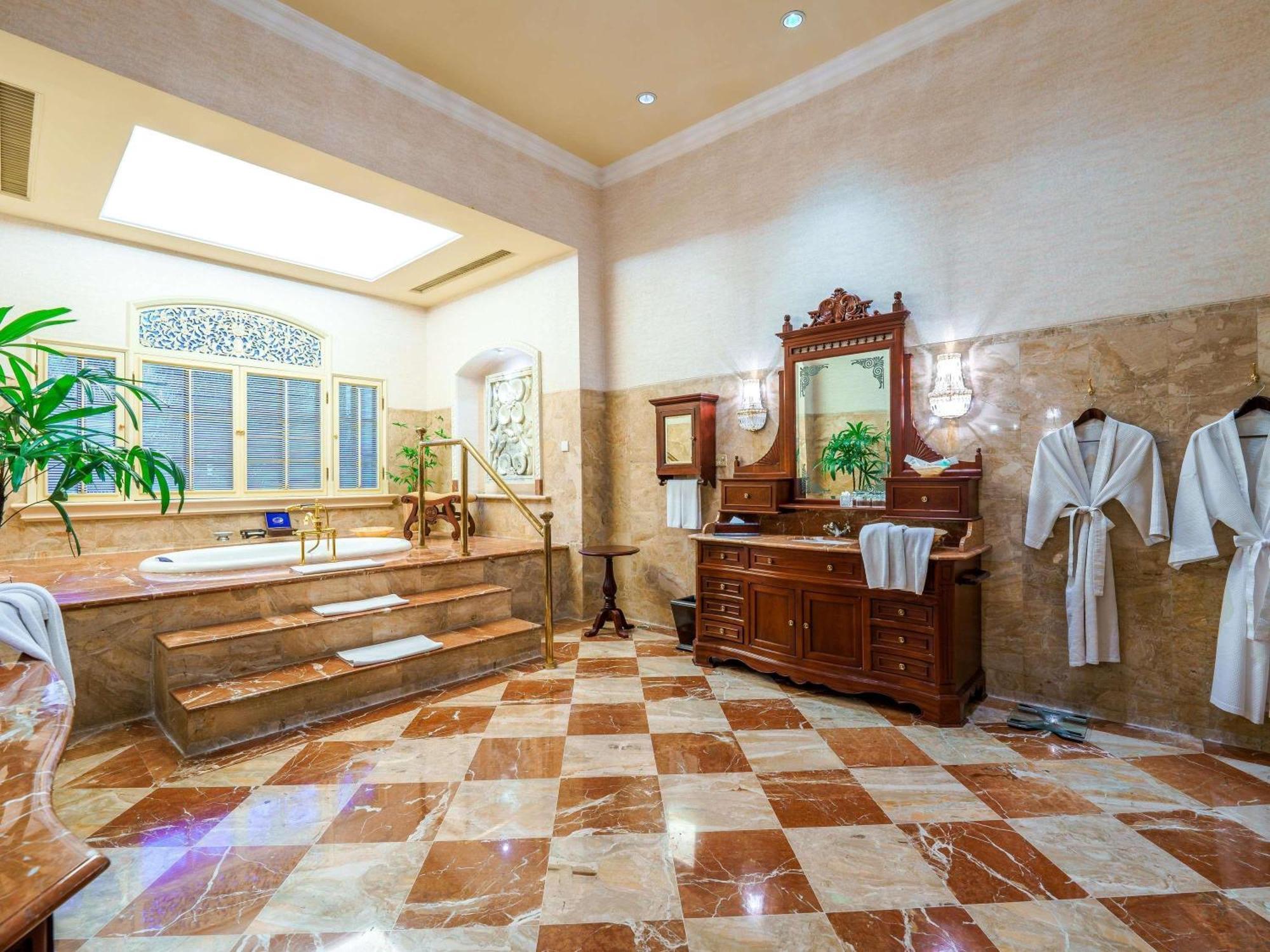 Presidential Suite
